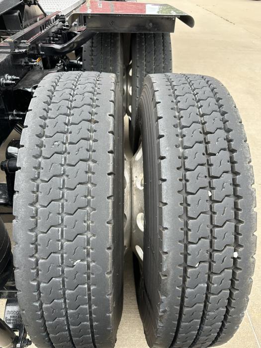 2025 Peterbilt 579-16