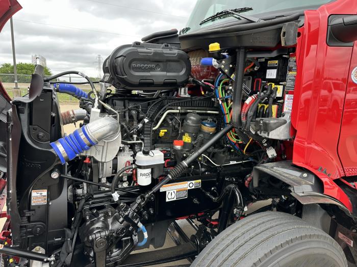 2025 Peterbilt 579-14