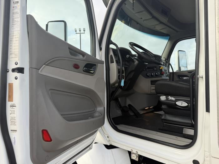 2019 Peterbilt 579-23