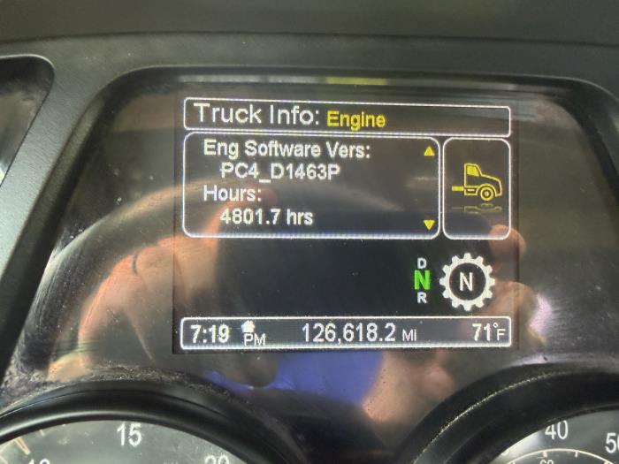 2019 Peterbilt 579-30