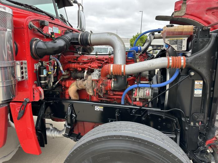 2022 Peterbilt 389-11