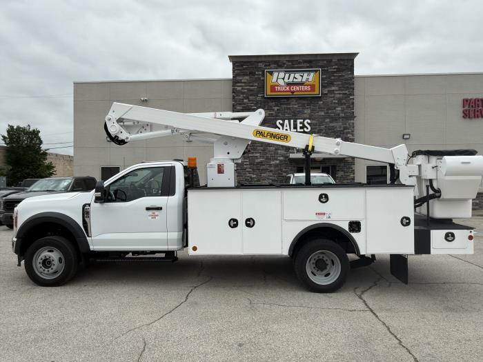 2026 Ford F-550-2