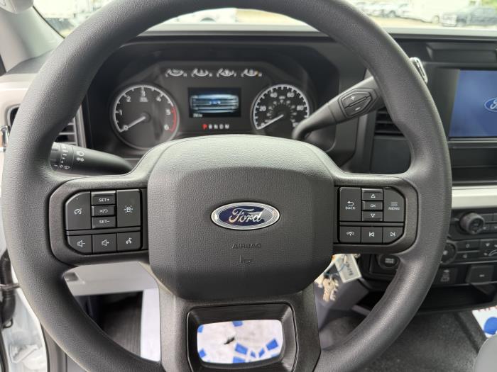 2026 Ford F-550-17