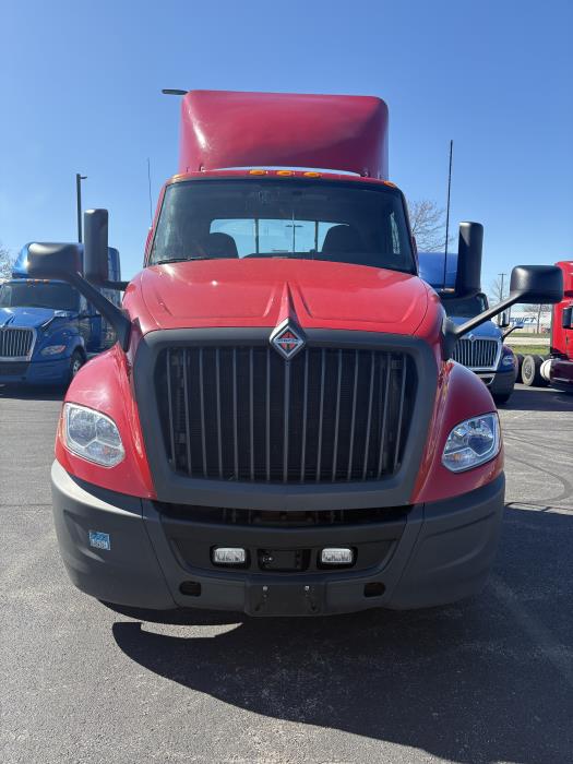 2018 International LT625-5