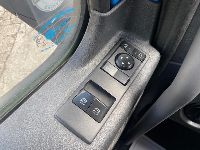 2023 Freightliner Cascadia-15