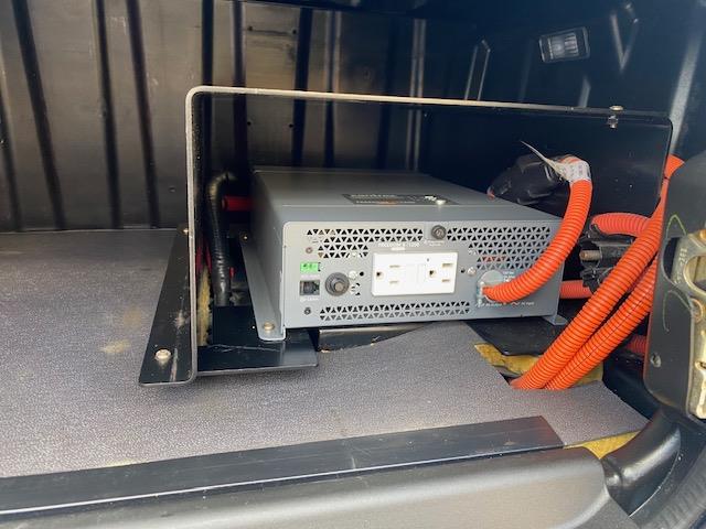 2023 Freightliner Cascadia-25