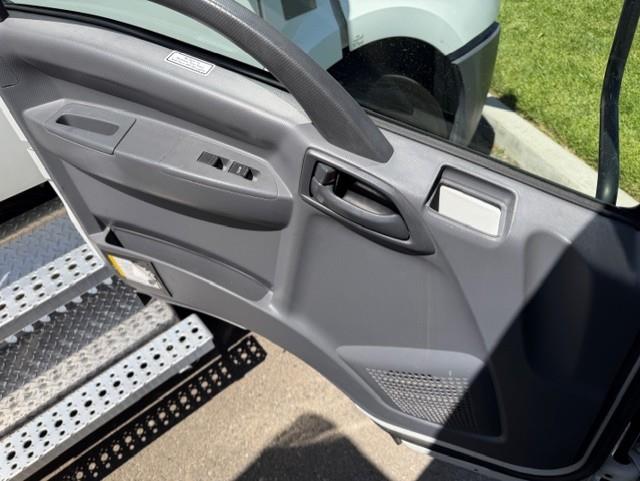 2020 Isuzu NPR-HD-10