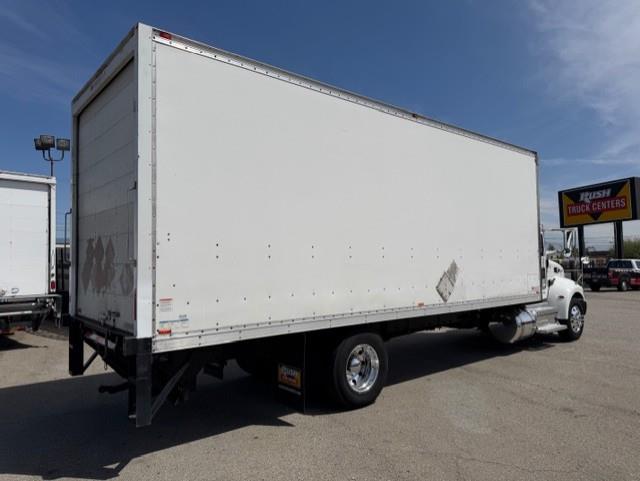 2020 Peterbilt 337-4