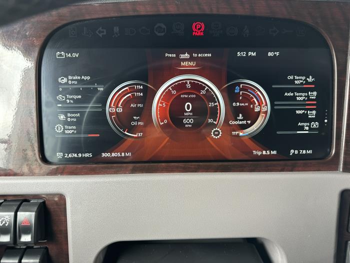 2023 Peterbilt 389-6