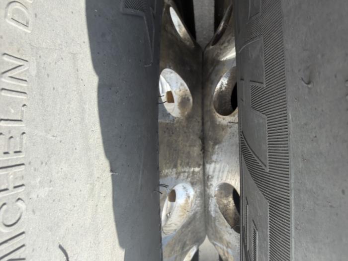 2021 Peterbilt 579-9