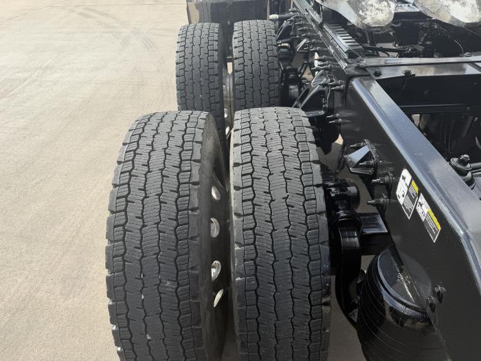 2021 Peterbilt 579-11