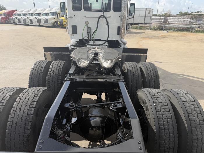 2021 Peterbilt 579-12