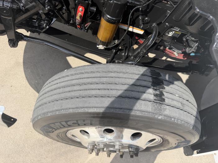 2021 Peterbilt 579-16