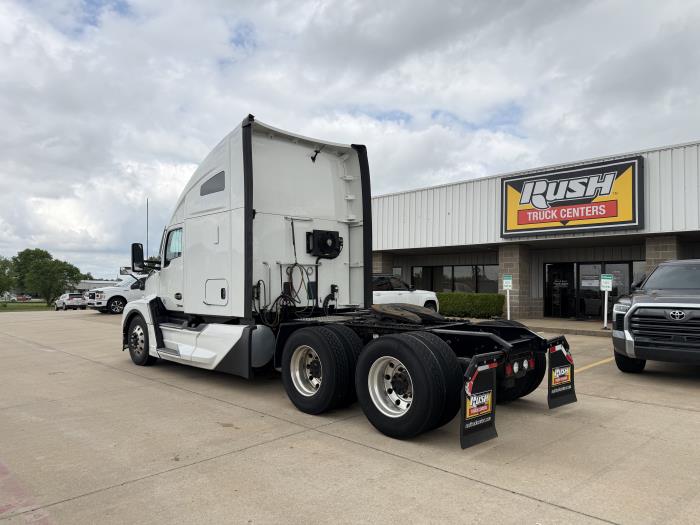 2022 Kenworth T680-6