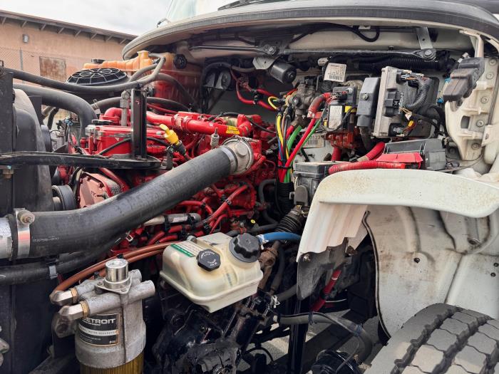 2018 Freightliner Business Class M2 106-13