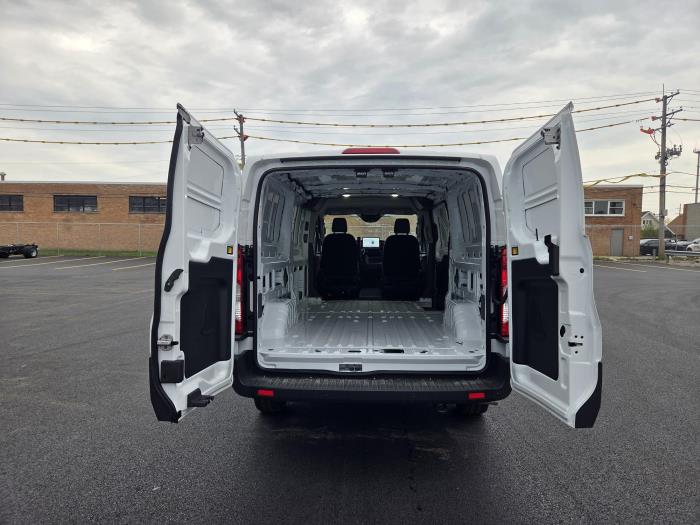 2026 Ford Transit-250-6