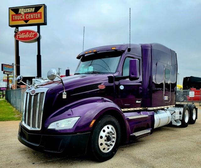 2022 Peterbilt 579-3