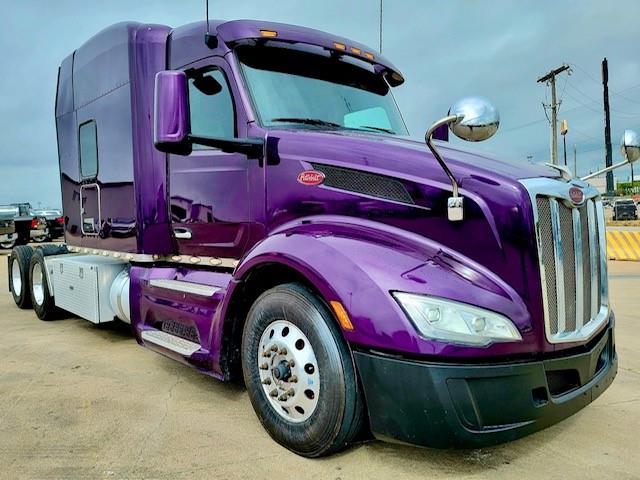 2022 Peterbilt 579-4