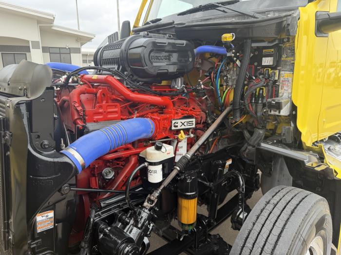 2023 Peterbilt 579-14