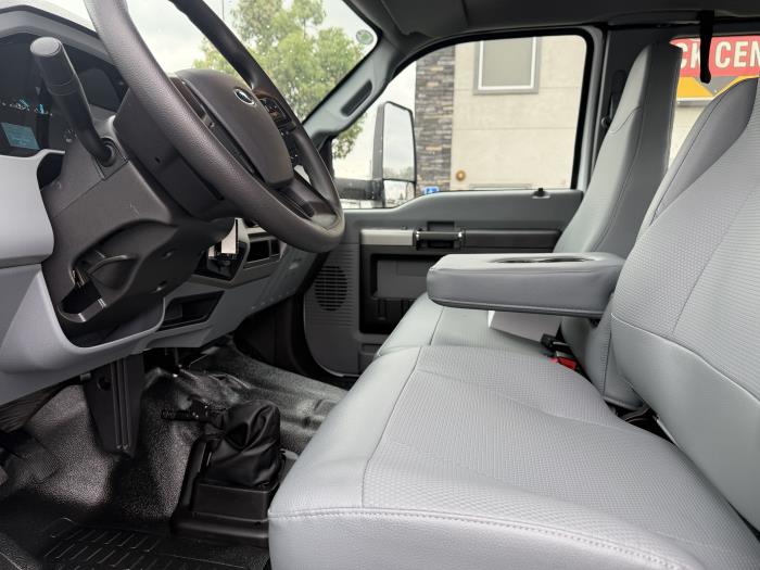 2027 Ford F-750-12