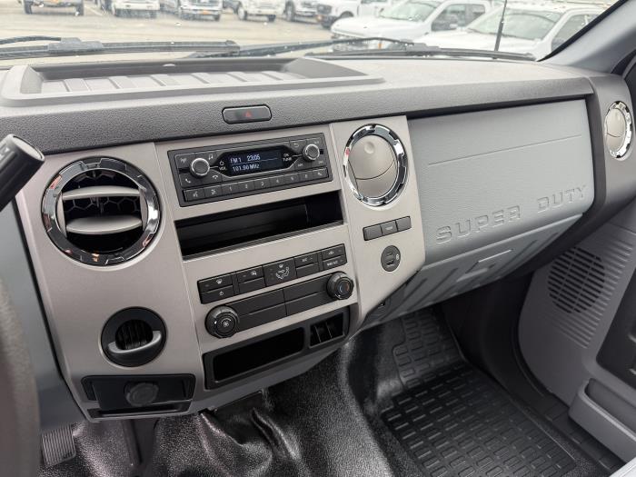 2027 Ford F-750-13