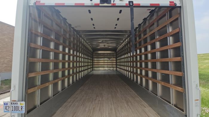 2025 Hino L6-9