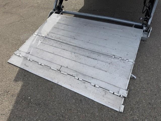 2021 International MV607-8