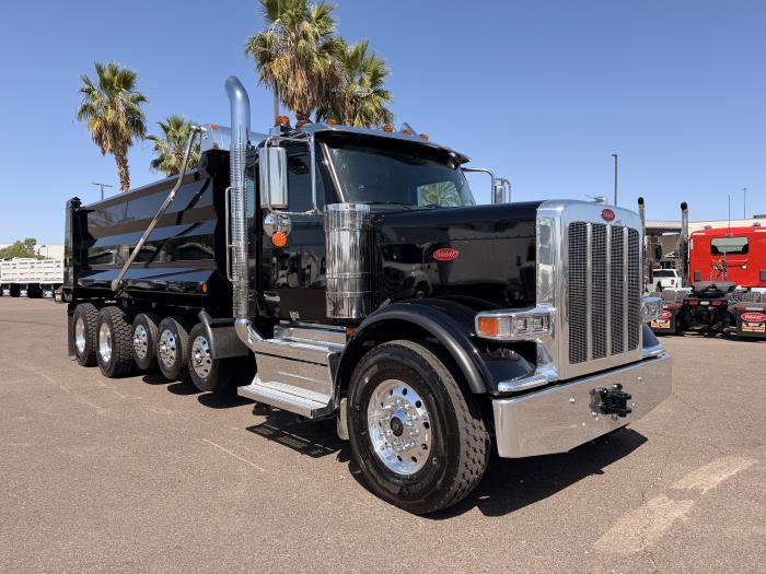 2027 Peterbilt 589-12