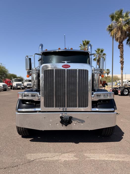 2027 Peterbilt 589-13