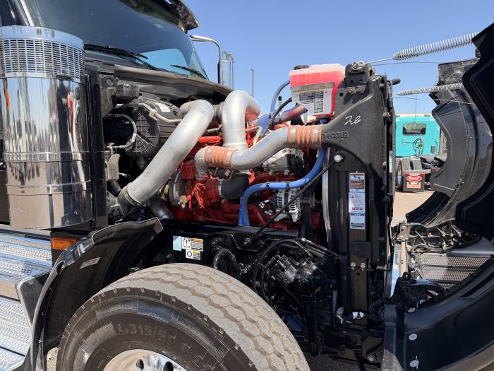 2027 Peterbilt 589-15