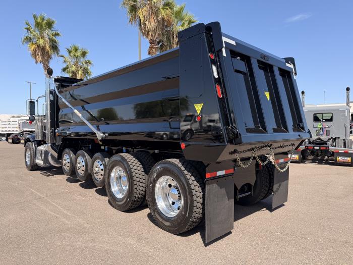 2027 Peterbilt 589-5