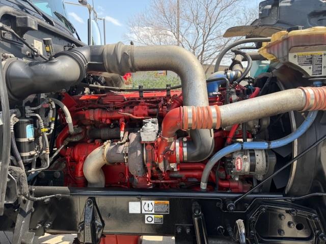 2022 Peterbilt 389-13