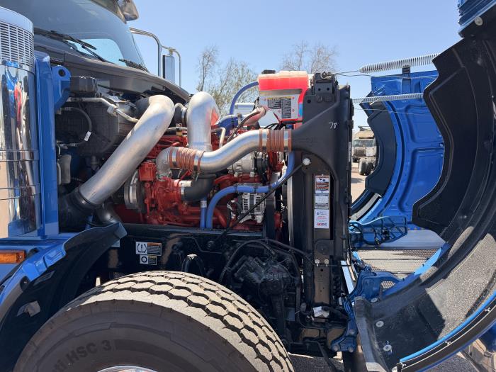 2027 Peterbilt 589-13