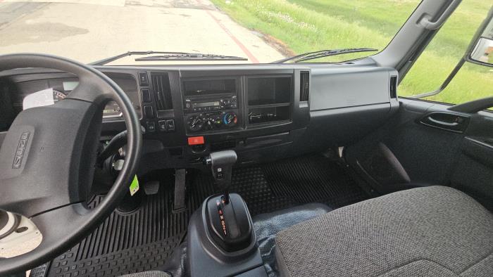 2023 Isuzu NPR-HD-14
