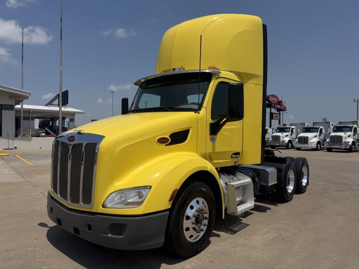 2021 Peterbilt 579-0