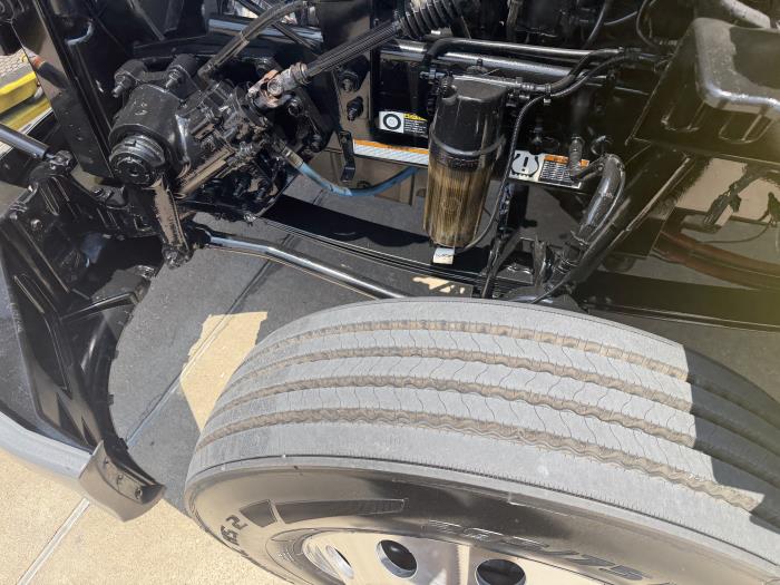 2021 Peterbilt 579-17