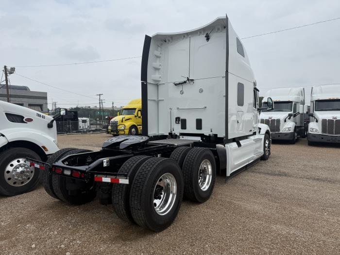 2027 Peterbilt 579-6