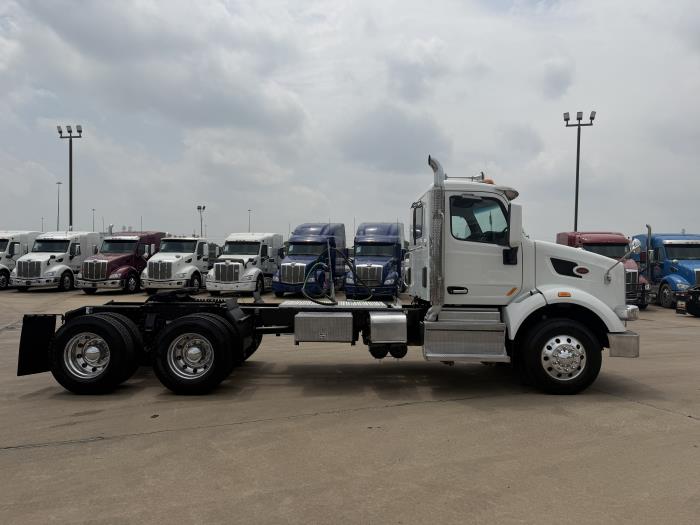 2021 Peterbilt 567-5
