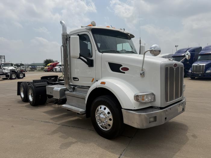 2021 Peterbilt 567-6