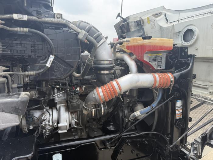 2021 Peterbilt 567-19