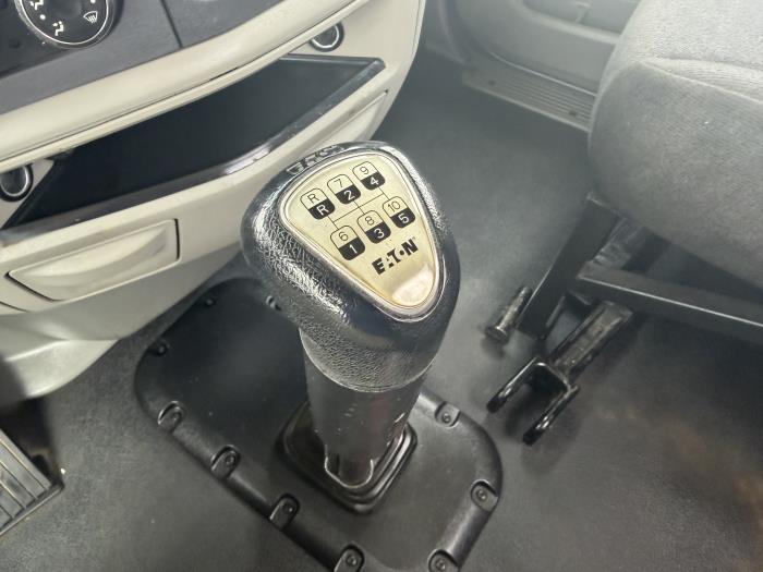 2021 Peterbilt 567-29