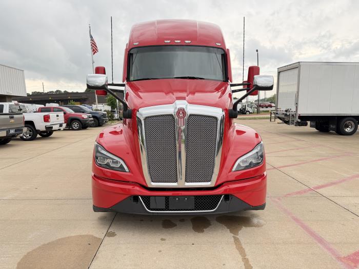 2022 Kenworth T680-3