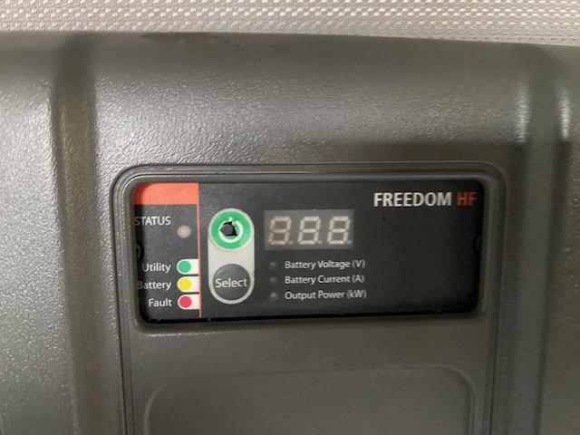 2022 Volvo VNL64T760-24