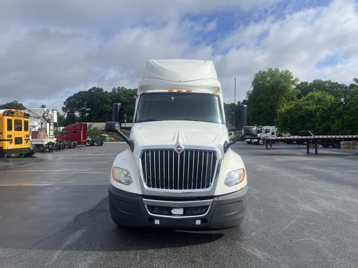 2019 International LT625-2