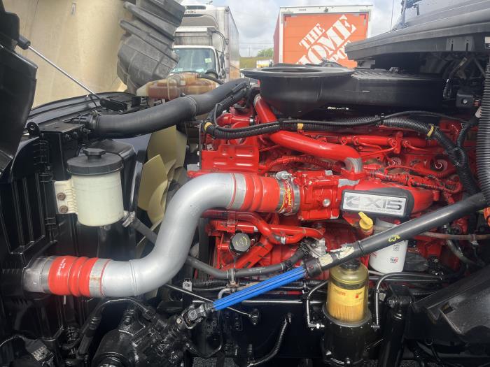 2019 International LT625-12