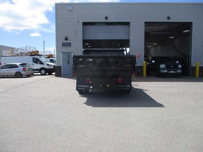 2026 Ford F-550-8