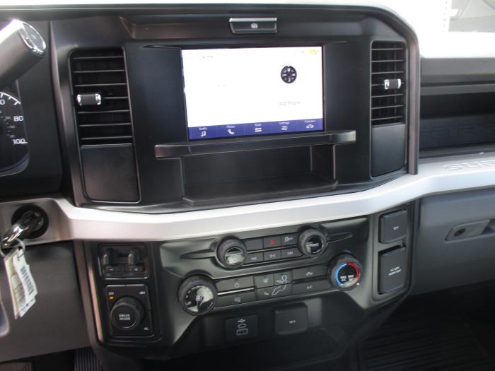 2026 Ford F-550-14