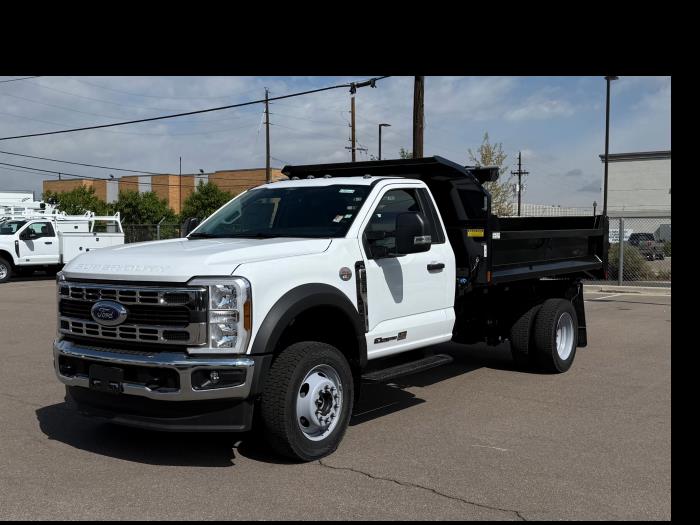 2026 Ford F-550-1