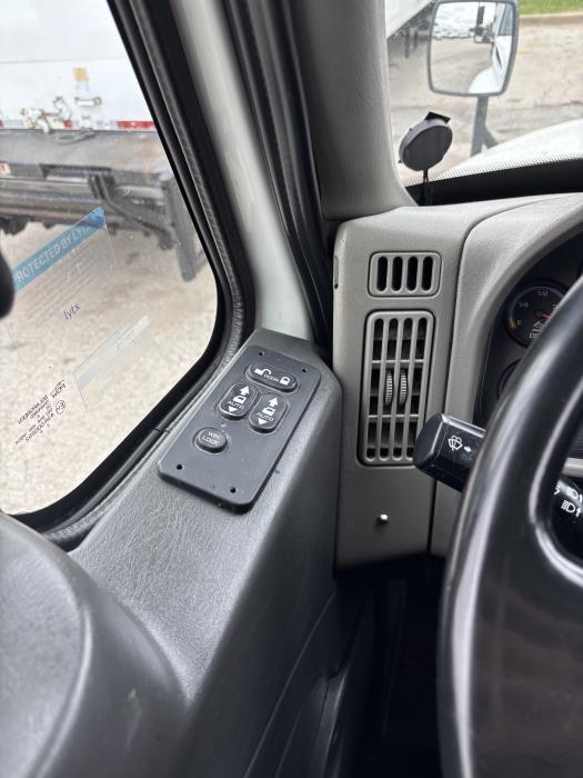 2017 International 4300-14