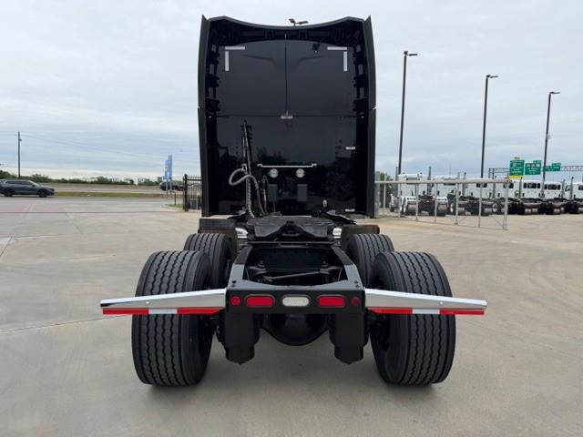 2022 Peterbilt 579-6